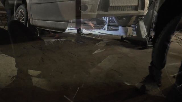 Автовлог: LADA Kalina Sport, ремонт выхлопа смотреть онлайн