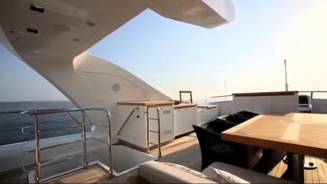 Интерьеры Мега Яхты Mangusta 165 смотреть онлайн