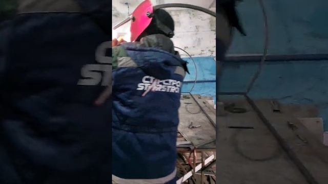 делаем примерочную из металла #loft #diy смотреть онлайн