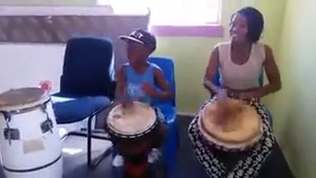 Drums, Djembe Guru @ 7yrs смотреть онлайн