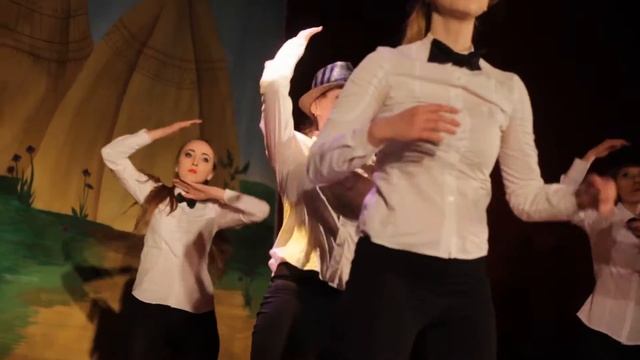 2. Танцевальное направление, современный танец «Woman» (СВ, 2015) смотреть онлайн