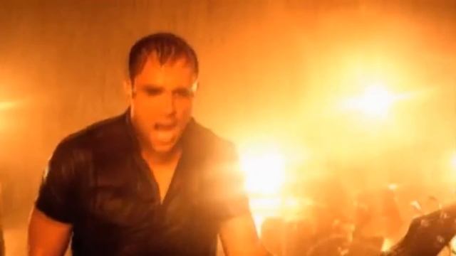 Skillet Hero and Assassins creed Revelations смотреть онлайн