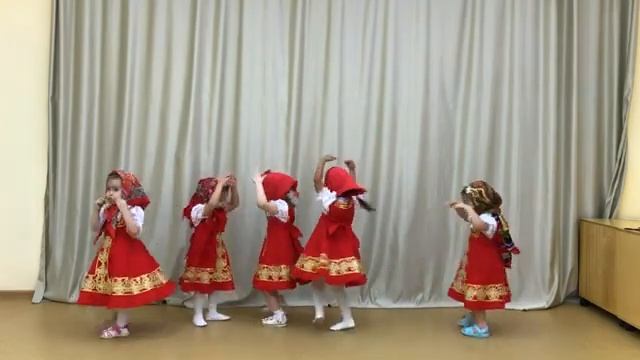 Первая мл группа "Светлячок" Муз.рук. Пермякова М.В. МБДОУ "ЦРР Д/с №23 Цветик-семицветик" смотреть онлайн