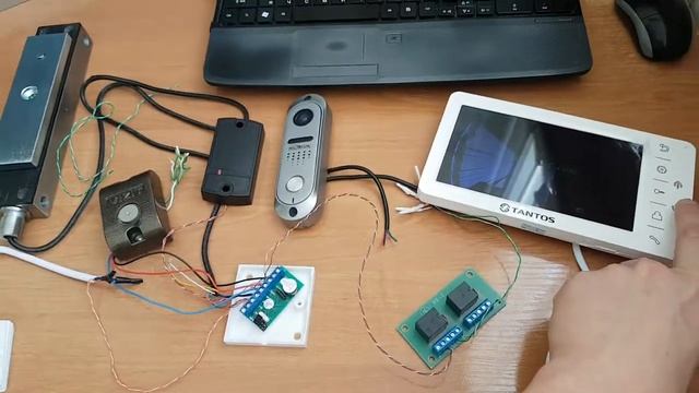 СКУД + домофон смотреть онлайн