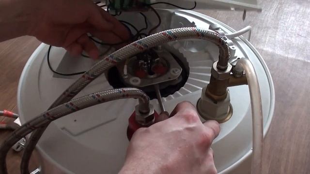 Промываем БОЛЛЕР Haier смотреть онлайн