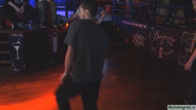 Финальный баттл в номинации Hip-hop на фестивале «Dance On The Block» смотреть онлайн