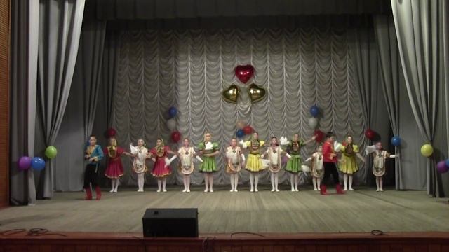 191 Образцовый художественный хореографический коллектив Радуга с Челно Вершины Русские матрешеч смотреть онлайн