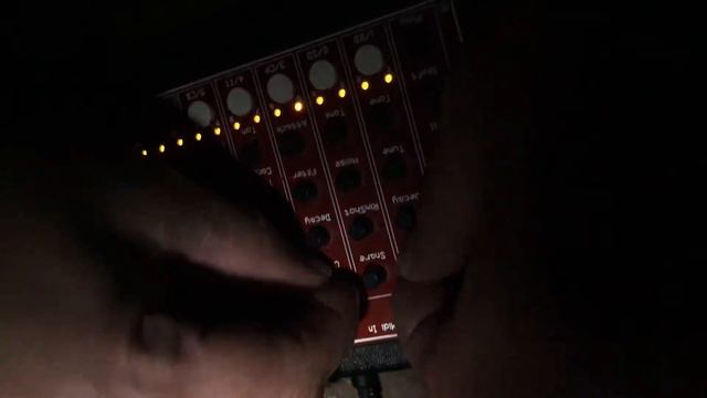 Technohouse OldSchool at MFB 522 improvisation analog drum machine 2º test смотреть онлайн