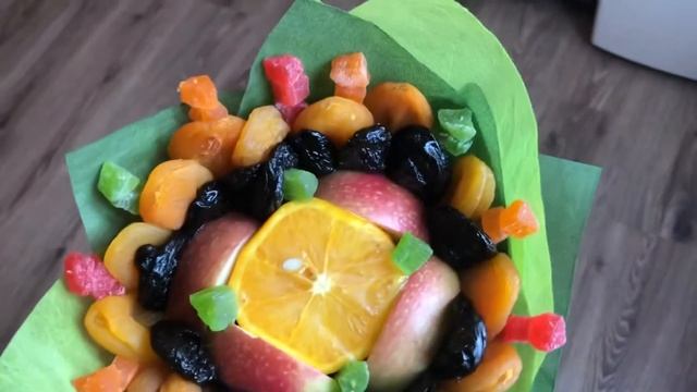 Букет из сухофруктов и фруктов смотреть онлайн