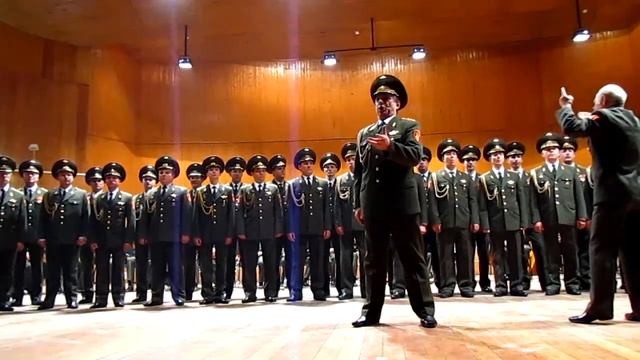 Alexandrov Ensemble - Dvenadtsat Razboynikov (Twelve robbers) смотреть онлайн