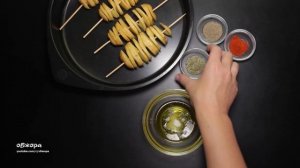 Картофель спиралью на шпажке в духовке