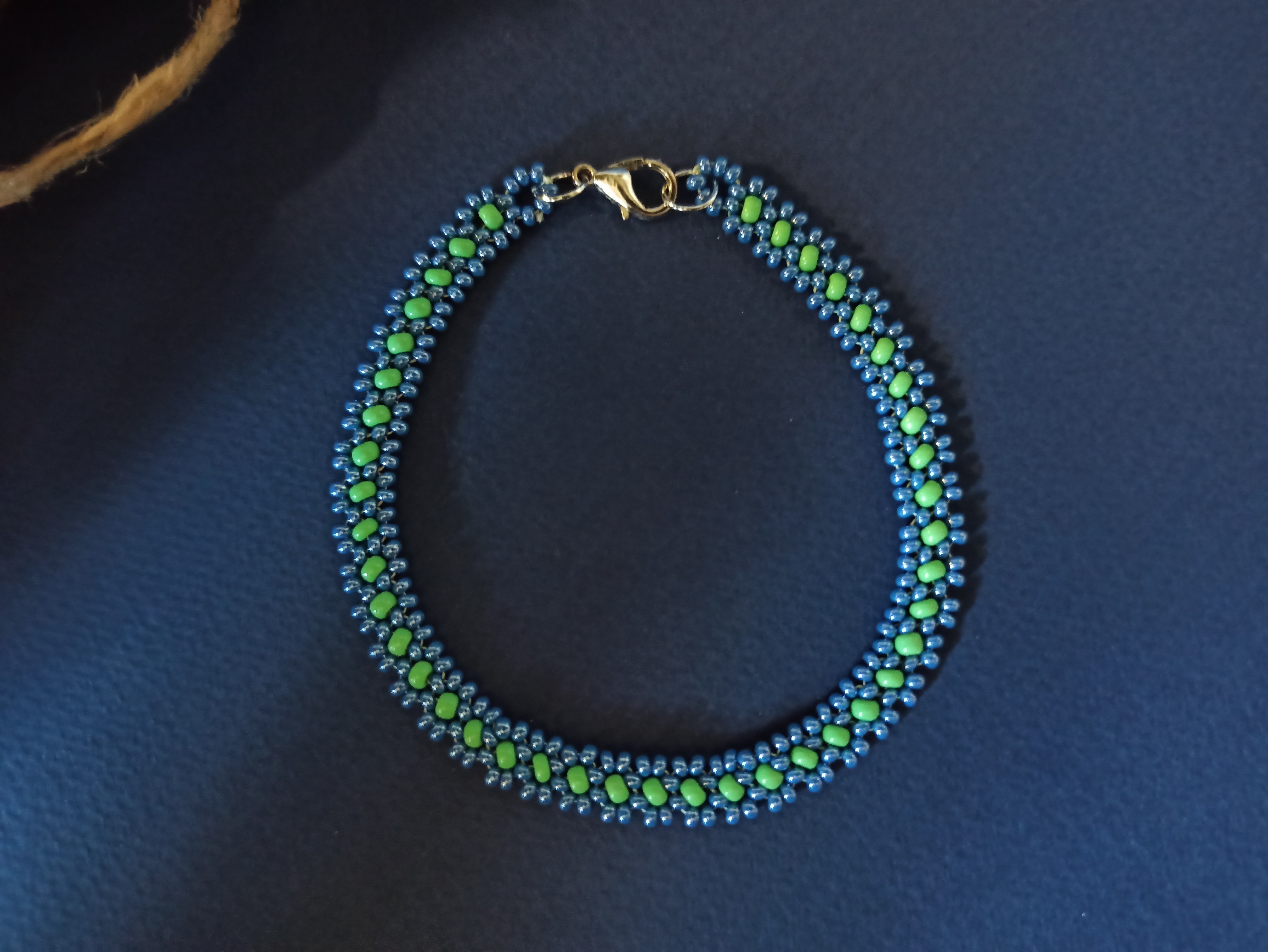 Мастер-класс простое плетение браслета из бисера смотреть онлайн