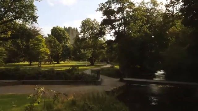 Blarney Castle Tour | Castle Flyover Video | Cork, Ireland смотреть онлайн