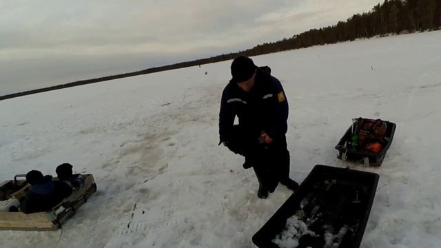 Последний выезд в этом сезоне на Буране с двигателем КР -460 . Проверил скорость по GPS. смотреть онлайн