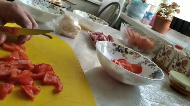 Пицца на батоне на сковороде смотреть онлайн