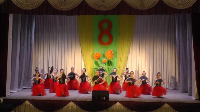 Танцевальная студия "Радуга" (младшая группа)- "Испанский танец" смотреть онлайн