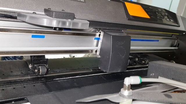 Плоттерная фигурная резка самоклейки - Премьер-Копи.ру смотреть онлайн