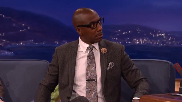 HUGE Mandela Effect Residue - 100% PROOF of the Monopoly Man Monocle from Conan Show! смотреть онлайн