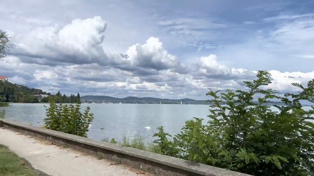 Tihany, Lake Balaton Hungary ?? - September 2021 - 4K-HDR Walking Tour (▶34min) смотреть онлайн