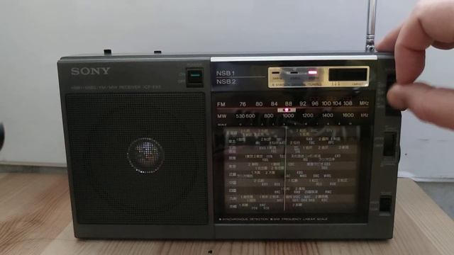 SONY ICF-EX5. Прием на фиксированных частотах NSB. смотреть онлайн