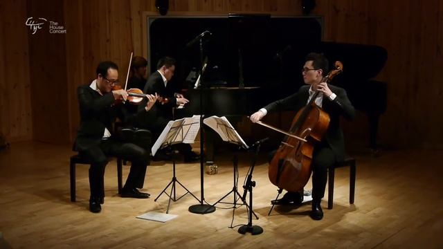 Tchaikovsky Piano Trio in a minor, Op 50 "In memory of a great artist" смотреть онлайн