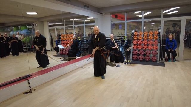 04 АГЕРУ КИХОН МУЗЫКА iphonepod смотреть онлайн