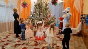 Хоровод «Вокруг елочки нарядной»