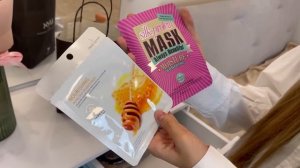 Новый ТУАЛЕТНЫЙ столик ДЛЯ КОСМЕТИКИ  / Подарок на День рождения / уборка и обзор НАША МАША