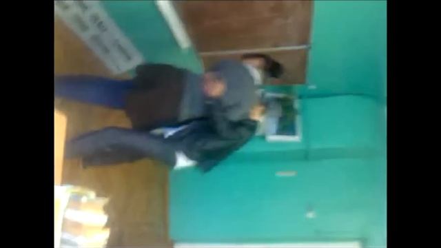 современный танец молодых приколы в школе смотреть онлайн