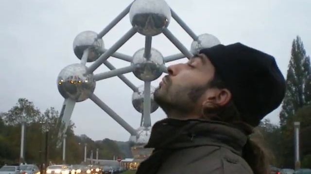 Livin' in Bruxelles or How to stay sane 8 смотреть онлайн