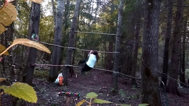 прыжки, лазание смотреть онлайн