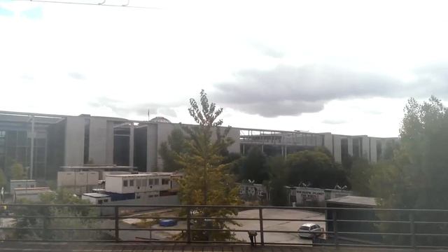 S-Bahn Berlin | Mitfahrt BR 481 Berlin Hbf - Berlin Friedrichstraße смотреть онлайн