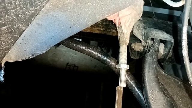 ЗАМЕНА ПЫЛЬНИКА рулевой тяги//ЛЕГКО смотреть онлайн