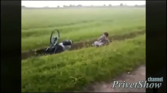 лучшие смешные видео приколы 2015 смотреть онлайн ютуб 2 смотреть онлайн