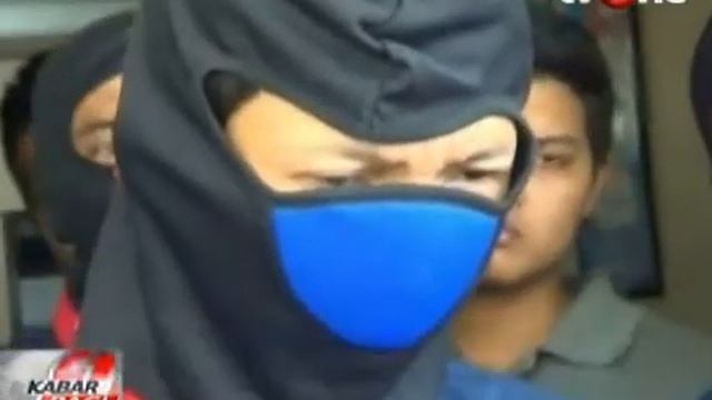 Aksi Perampokan Rumah Kos Terekam CCTV смотреть онлайн