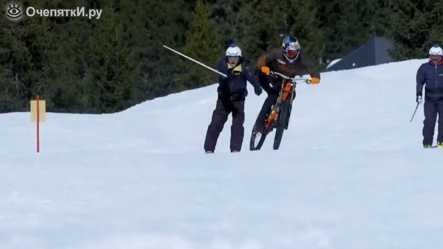 Экшен На велосипеде по снегу с горы смотреть онлайн