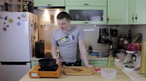 Креветочный бульон из панцирей 10 тигровых креветок. Рецепт. Лайфхак, как быстро почистить креветку