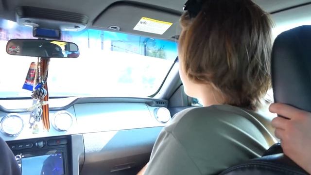 24 Часа в Полицейской Машине! смотреть онлайн