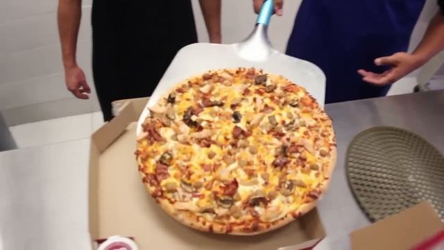 Pizza Partner Domino's El Salvador смотреть онлайн
