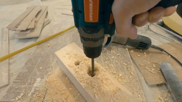 Аккумуляторная дрель HYCHIKA