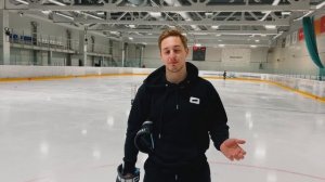 6 ХОККЕЙНЫХ ТРЮКОВ, которые ты можешь повторить / TRICK SHOTS