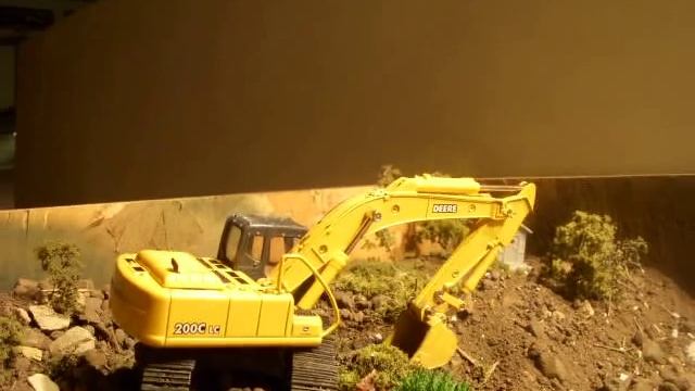 Stopmotion-Hillside Digging