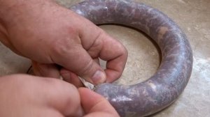 Колбаса свиная сыровяленая