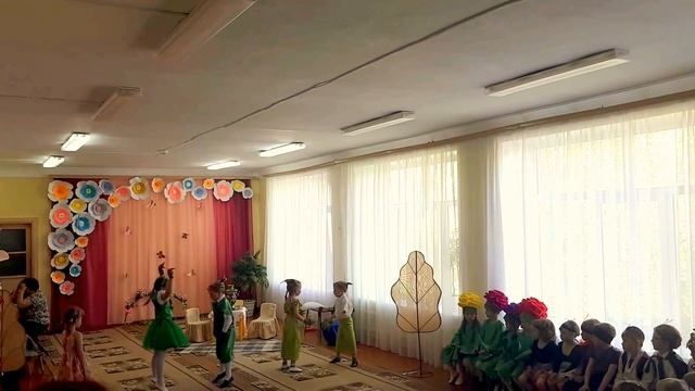 Танец лягушат. смотреть онлайн