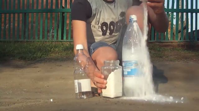 Опыт! Уксус и сода смотреть онлайн