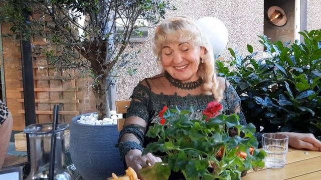 Я ВСЕГДА ДОБИВАЛАСЬ ТОГО,ЧЕГО ХОТЕЛА.ПРОДОЛЖЕНИЕ РАССКАЗА ВАЛЕНТИНЫ ИВАНОВНЫ. смотреть онлайн