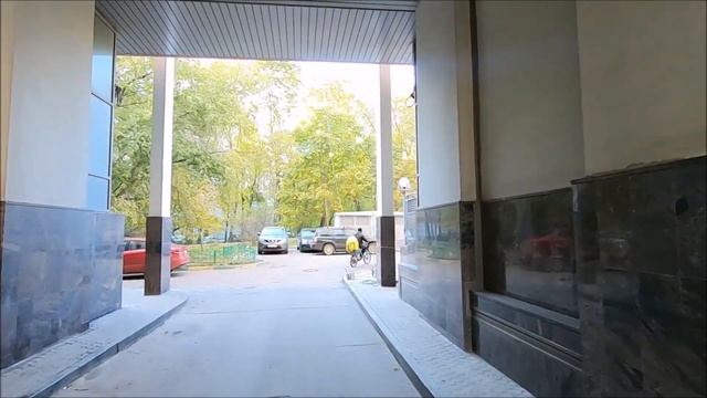 Москва, КОМСОМОЛЬСКИЙ ПРОСПЕКТ (чётная сторона) смотреть онлайн