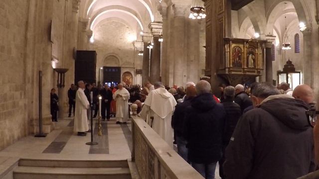 ③ Via Crucis ✟ Venerdi 31 Marzo 2017 ✣ Basilica di San Nicola ✠ Bari смотреть онлайн