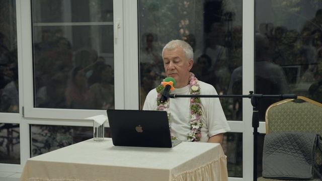 Чайтанья Чандра Чаран Прабху - В чем важность Шикша-гуру?