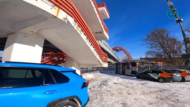 «Изнанка» Живописного моста в Москве смотреть онлайн